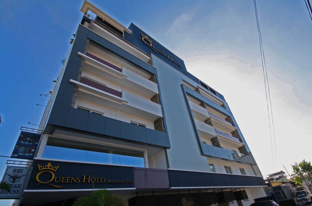 Queens Hotel Angeles City Exterior photo